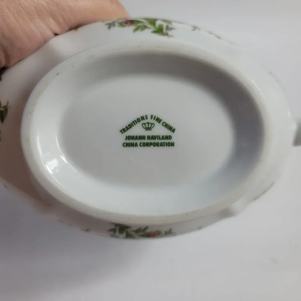 Traditions China Johann Haviland Moss Rose Gravy Boat & Underplate Pink Roses